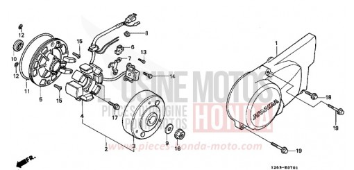 PANNEAU CARTER-MOTEUR G. (ST50J/K/L/ST70L) ST70L de 1990